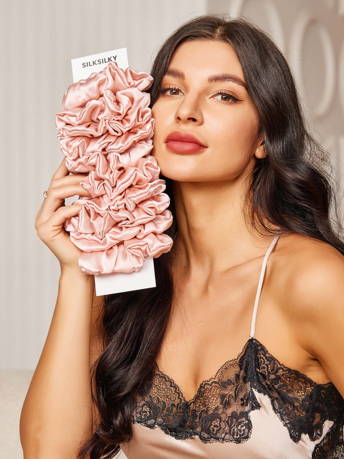 [Lyserød] SilkSilky-DK 19Momme Scrunchie 001