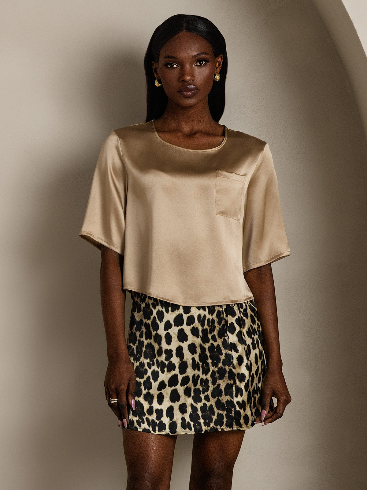 [Champagne] SilkSilky-DK Pure Silk Half Sleeve Boat Neck T-shirt til kvinder 005