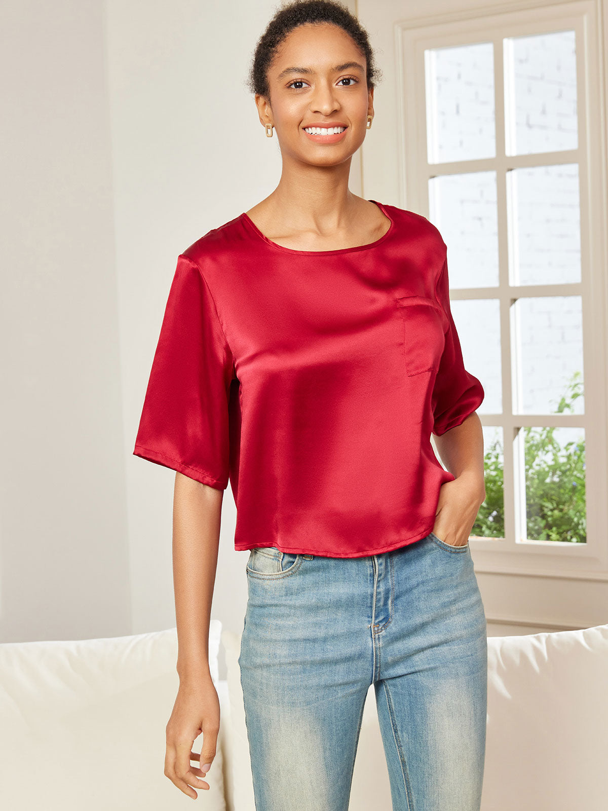 SilkSilky-DK-Pure-Silk-Half-Sleeve-Boat-Neck-T-shirt-til-kvinder-Mørkerød-004