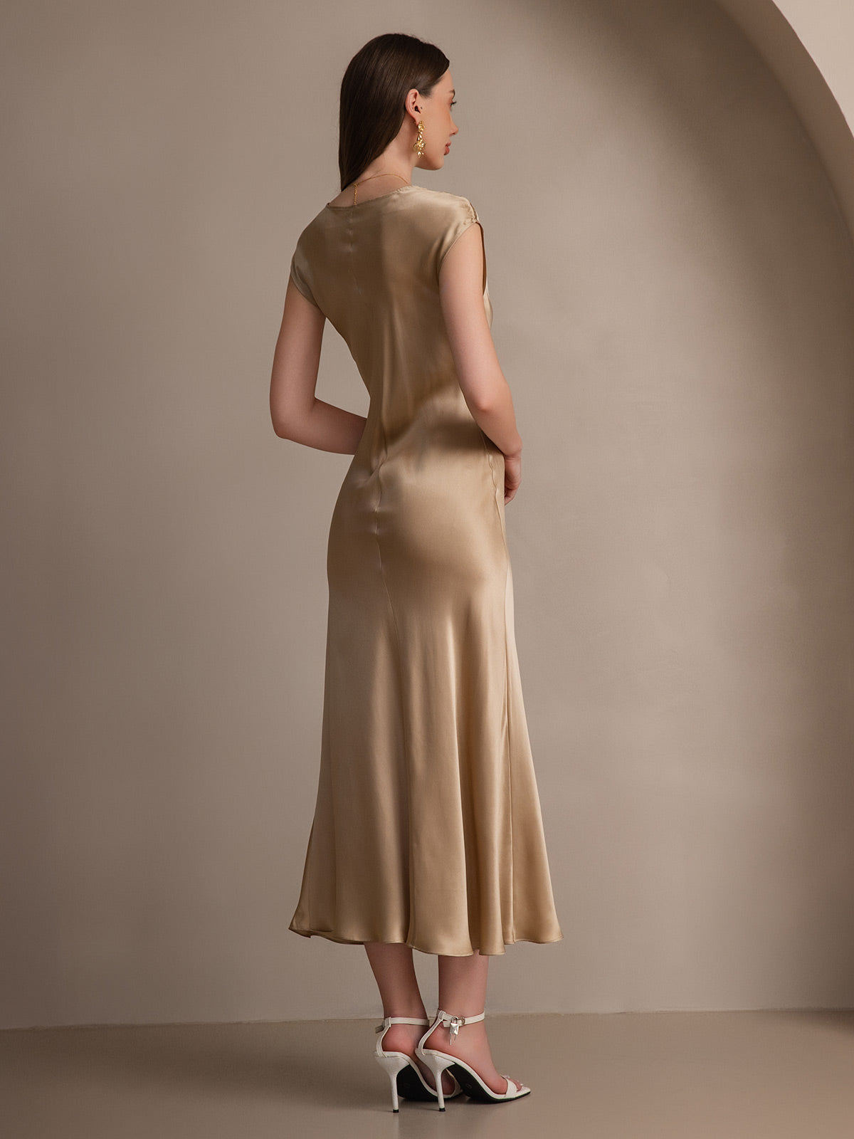 SilkSilky-DK 19Momme Silke Dress Champagne 002