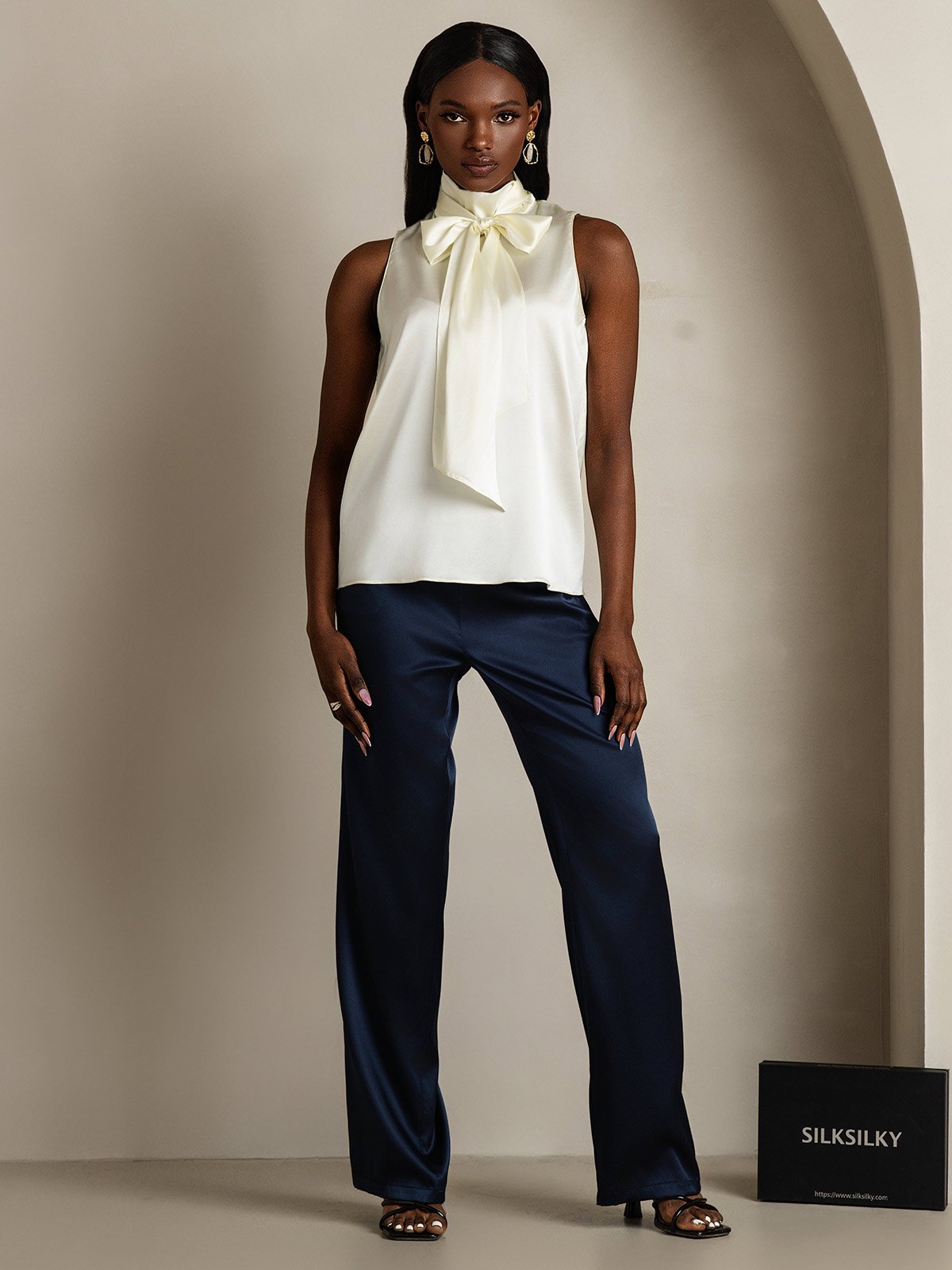 SilkSilky-DK 19Momme Silke Womens Shirt Elfenben 006