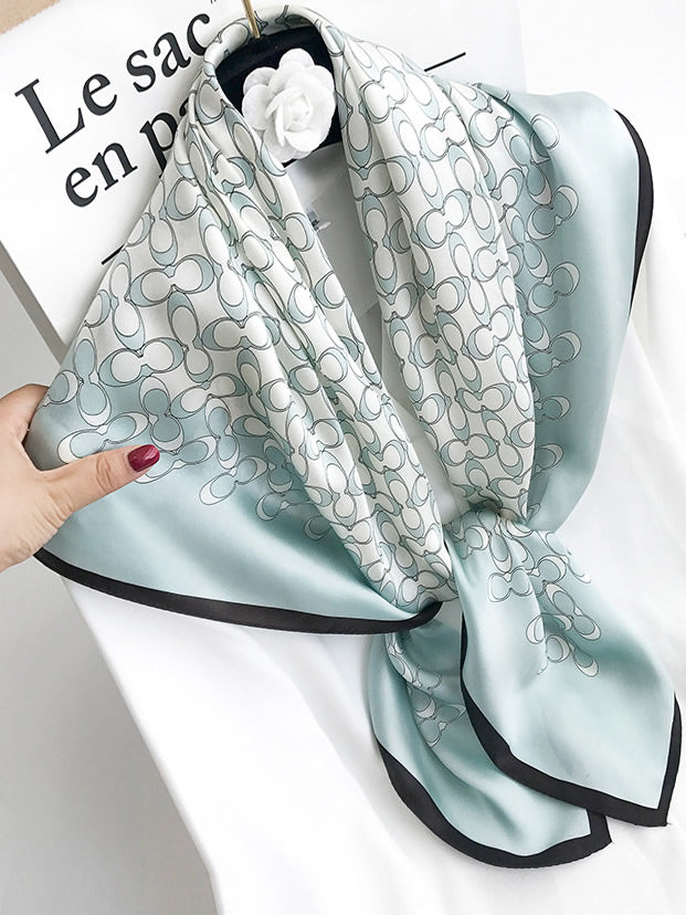 SilkSilky-DK-Pure-Silk-Scarf-Mintgrøn-001