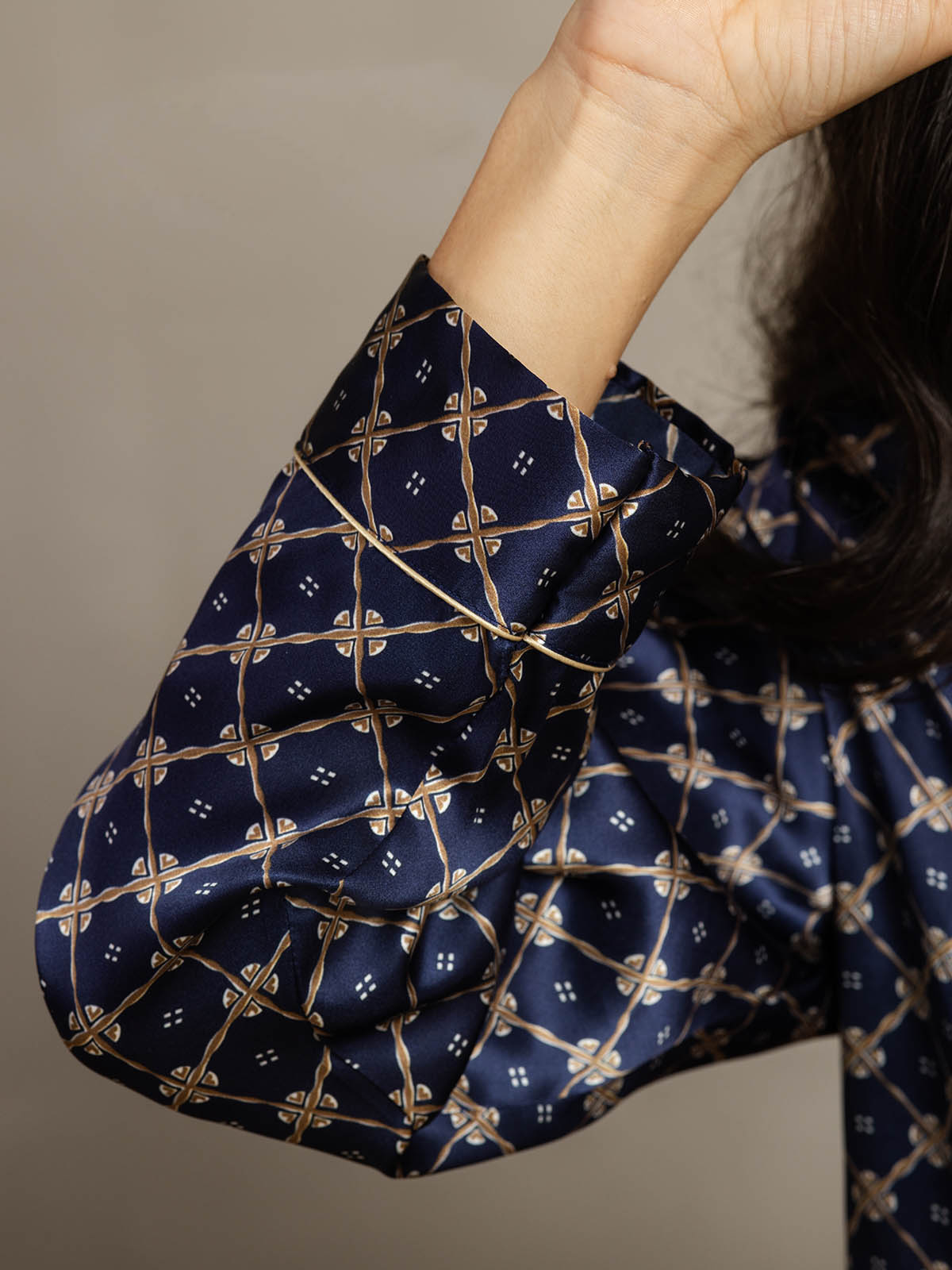 [Marine Kæde] SilkSilky-DK Womens Pajamas 007