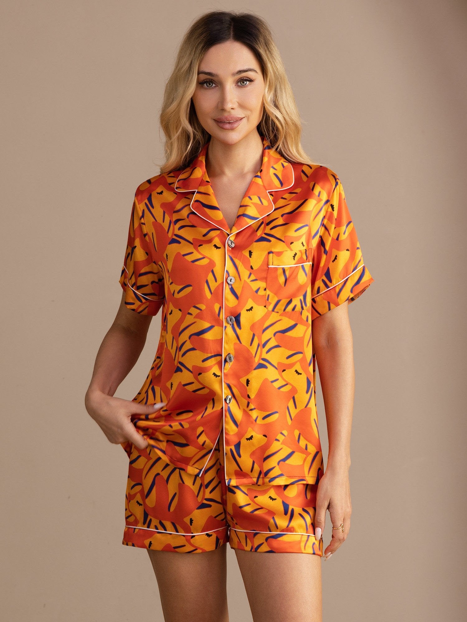 [Orange Ræv] SilkSilky-DK Short Sleeve Lapel Collar Dame Pyjamas 001