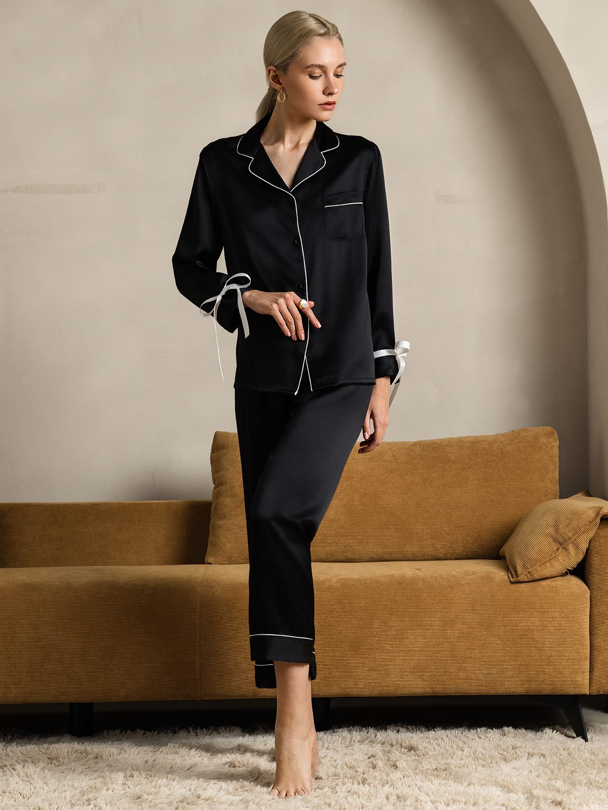 [Sort] SilkSilky-DK Silke Long Sleeve Revers Dame Pyjamas 008