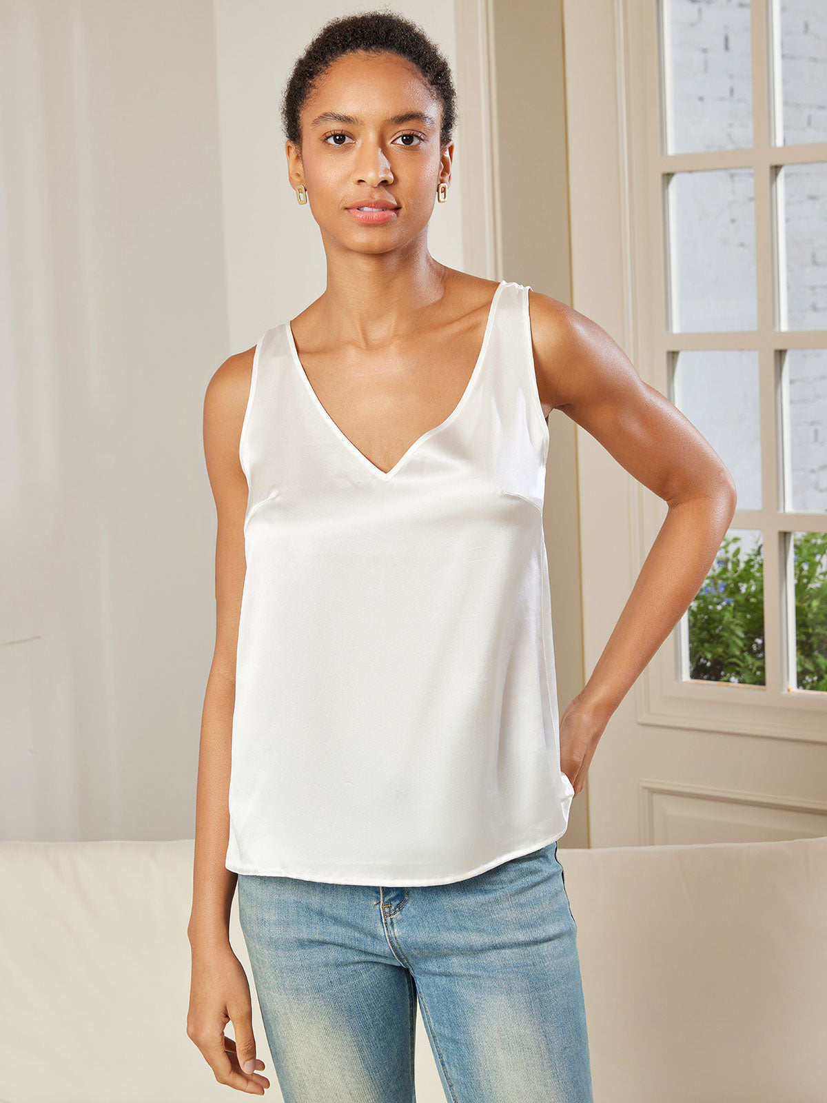 SilkSilky-DK-Pure-Silk-Sleeveless-V-Neck-Camisole-Top-Hvid-005