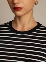 [Sort Stribe] SilkSilky-DK Short Sleeve Crew Neck T-shirt til kvinder 004