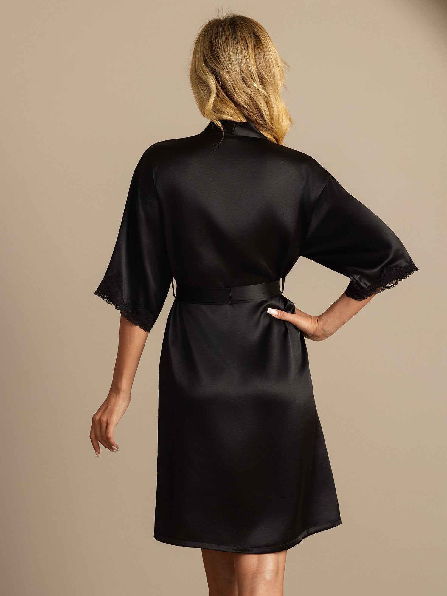 [Sort] SilkSilky-DK Half Sleeve Dame Morgenkåbe 002