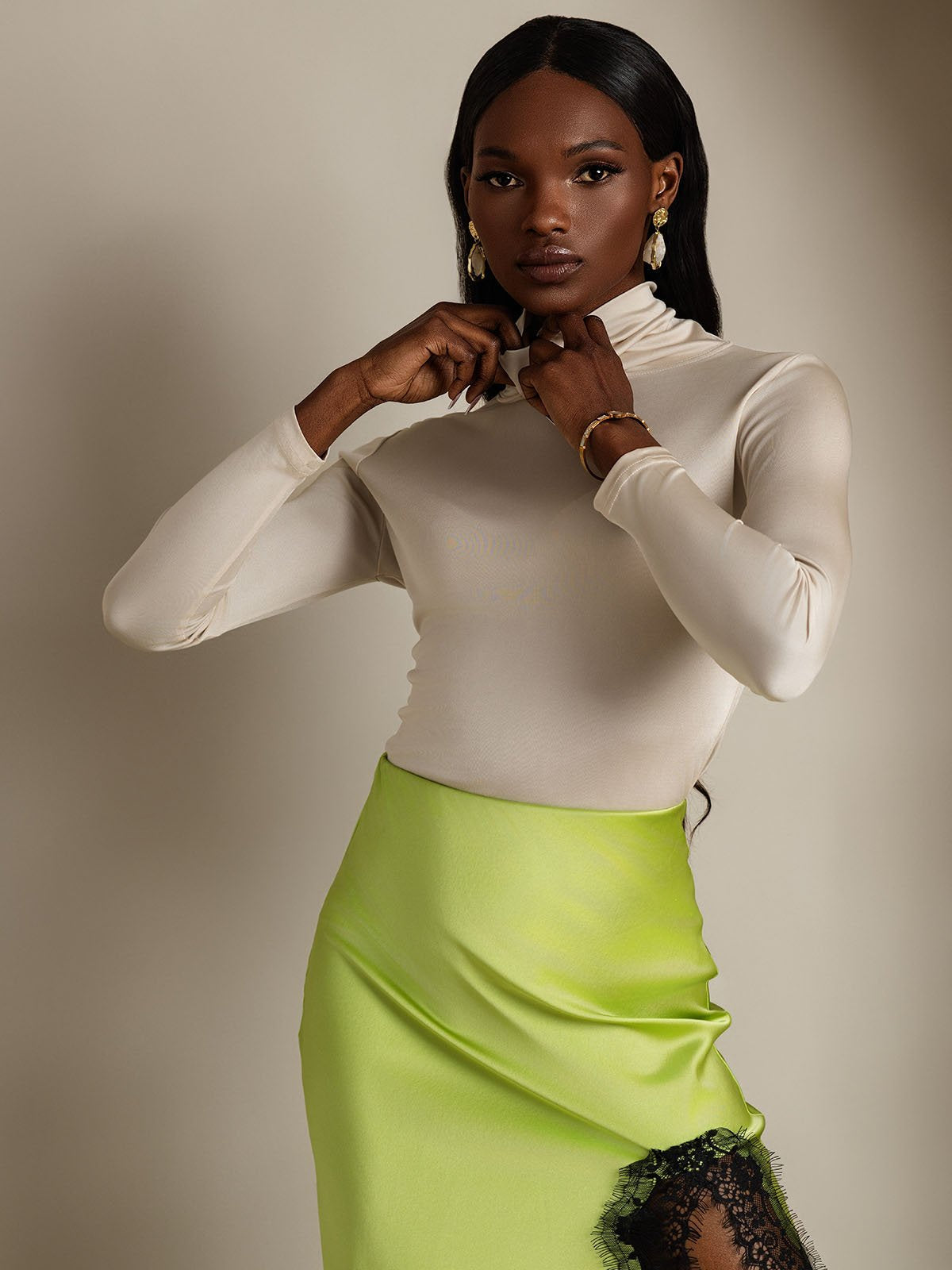 [Beige] SilkSilky-DK Langærmet Rullekrave T-shirt til kvinder 004