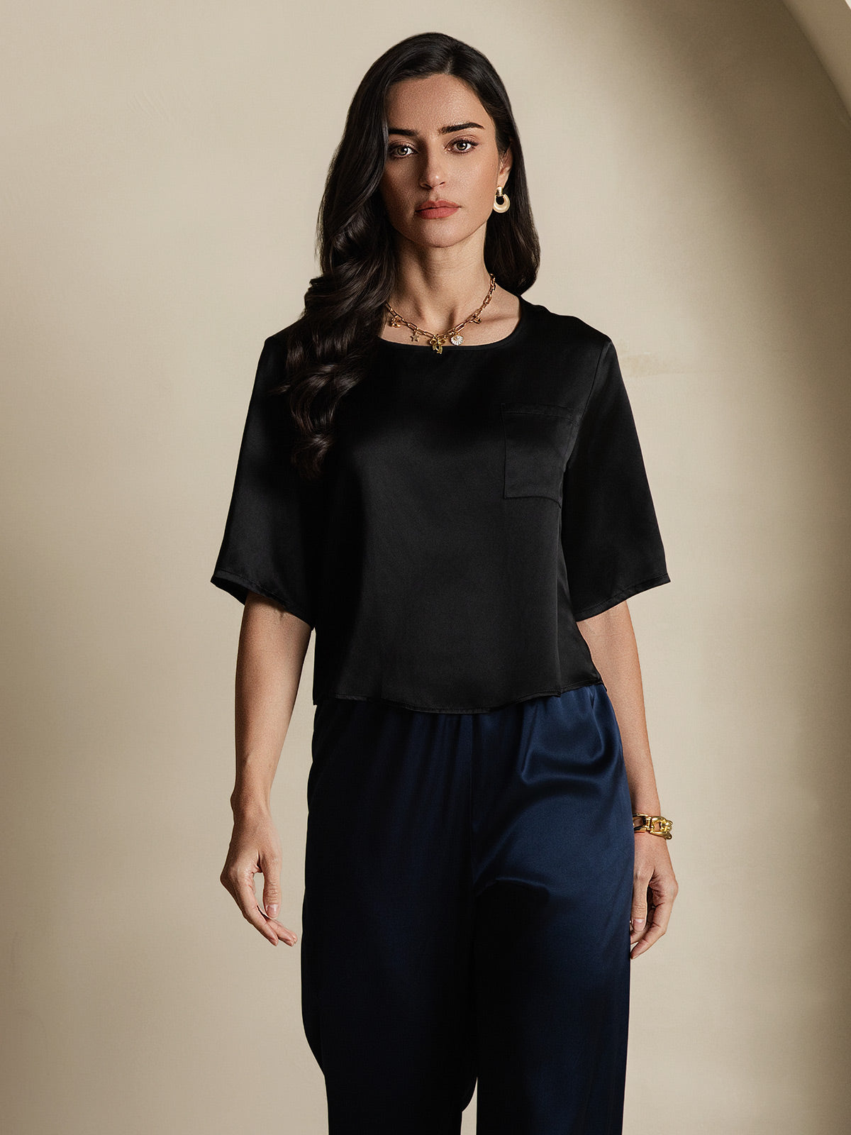 [Sort] SilkSilky-DK Pure Silk Half Sleeve Boat Neck T-shirt til kvinder 004