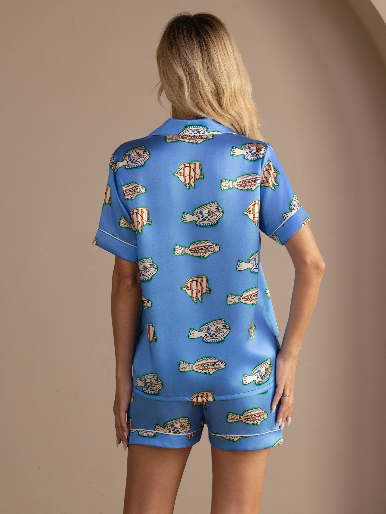 [Blå Fisk] SilkSilky-DK Short Sleeve Lapel Collar Dame Pyjamas 002