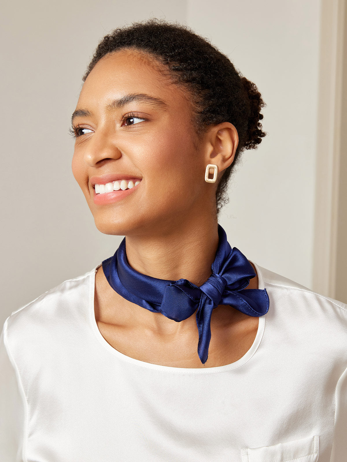 [Mørkeblå] SilkSilky-DK Scarf 001