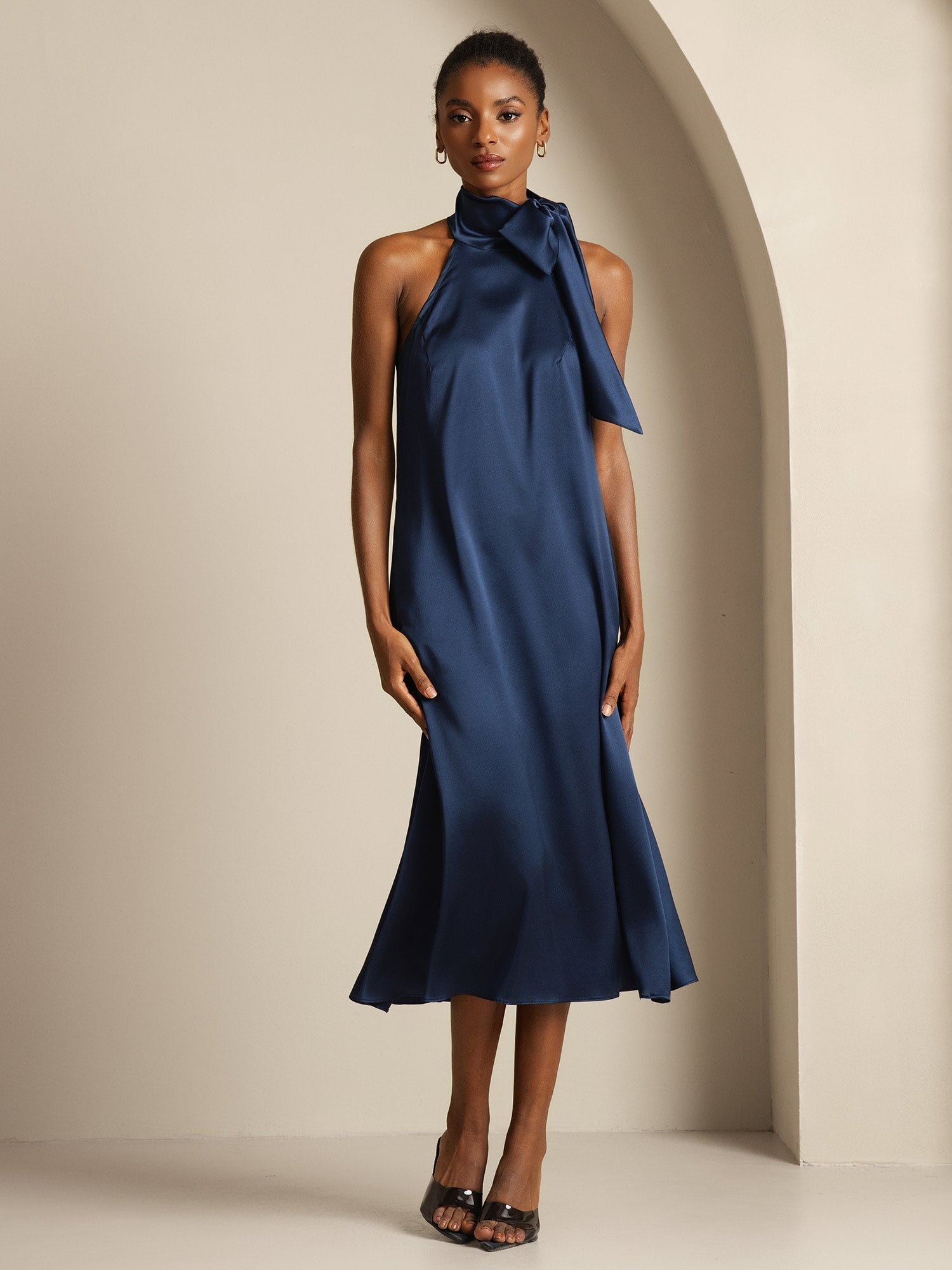 [Mørkeblå] SilkSilky-DK Sleeveless Halter Kjole 001
