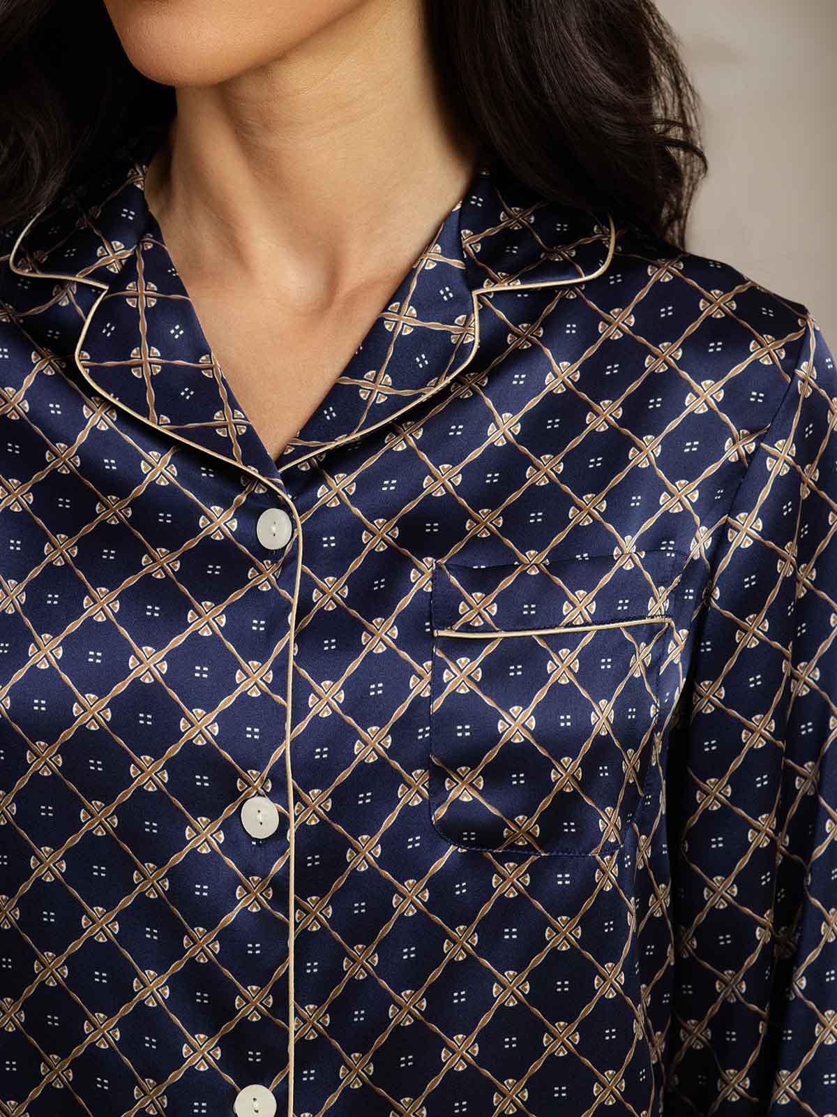 [Marine Kæde] SilkSilky-DK Womens Pajamas 006