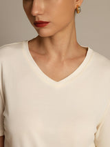 [Beige] SilkSilky-DK Kort ærme V Hals T-shirt til kvinder 003