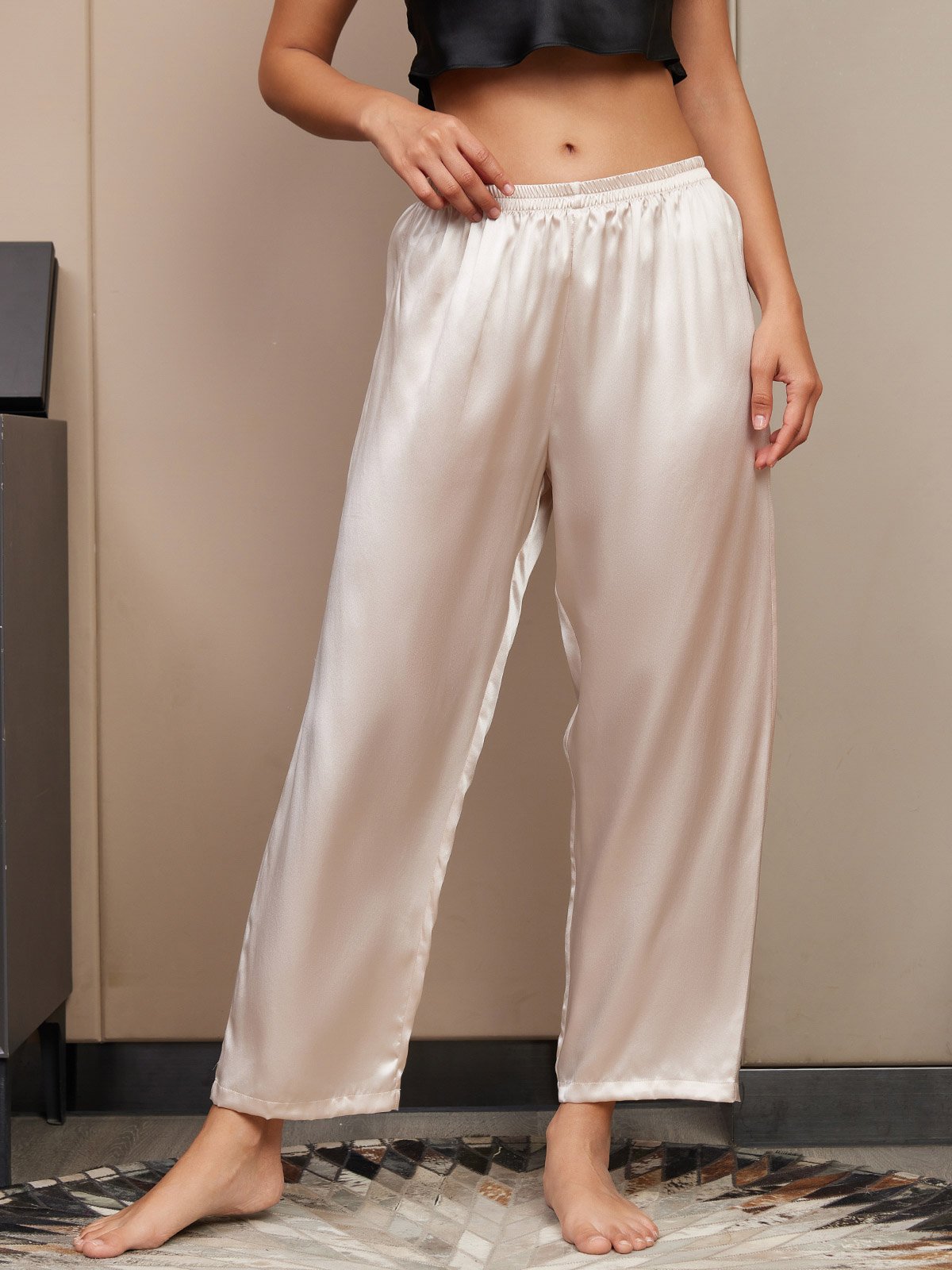 [Lys Beige] SilkSilky-DK Womens Sleep Bottoms 001