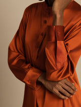 [Karamel] SilkSilky-DK 19Momme Langærmet Ståkrave Bluse 005