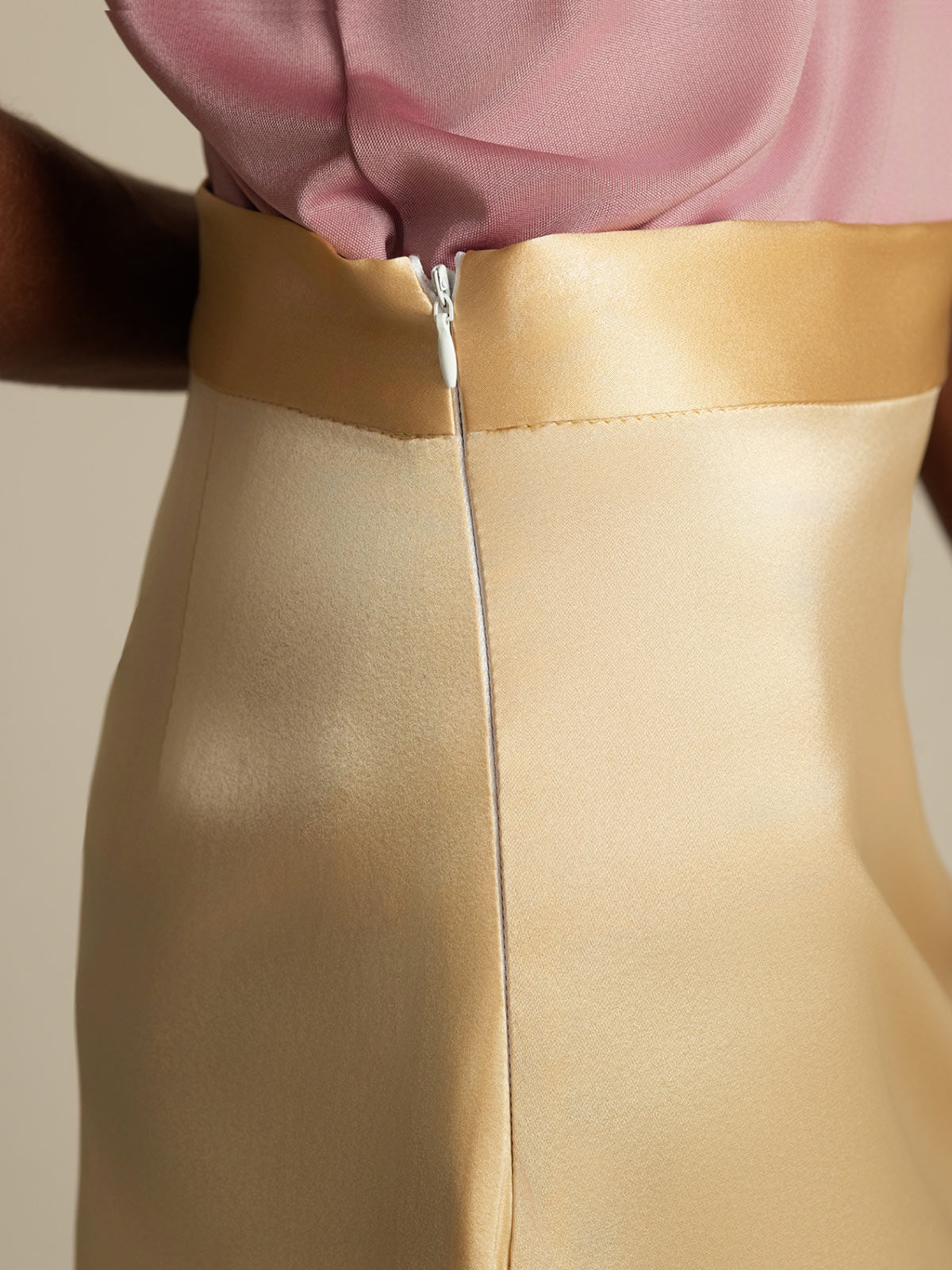 [Champagne] SilkSilky-DK 19Momme Silke Skirt 006