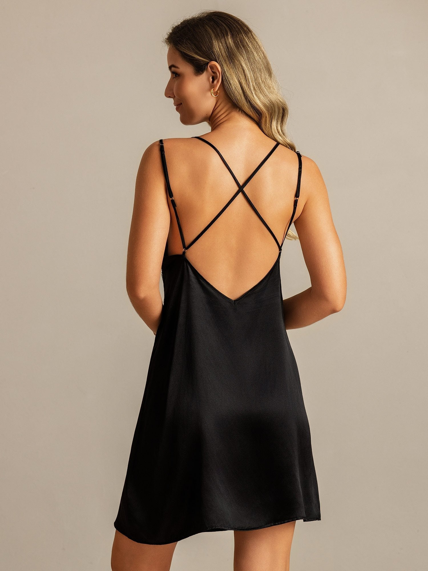 [Sort] SilkSilky-DK Spaghetti Strap V Neck Natkjole 002