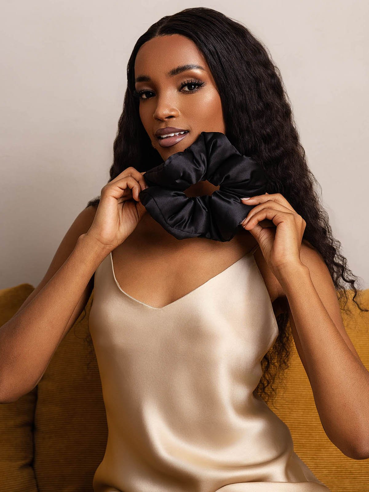 [Sort] SilkSilky-DK Silke Scrunchie 003