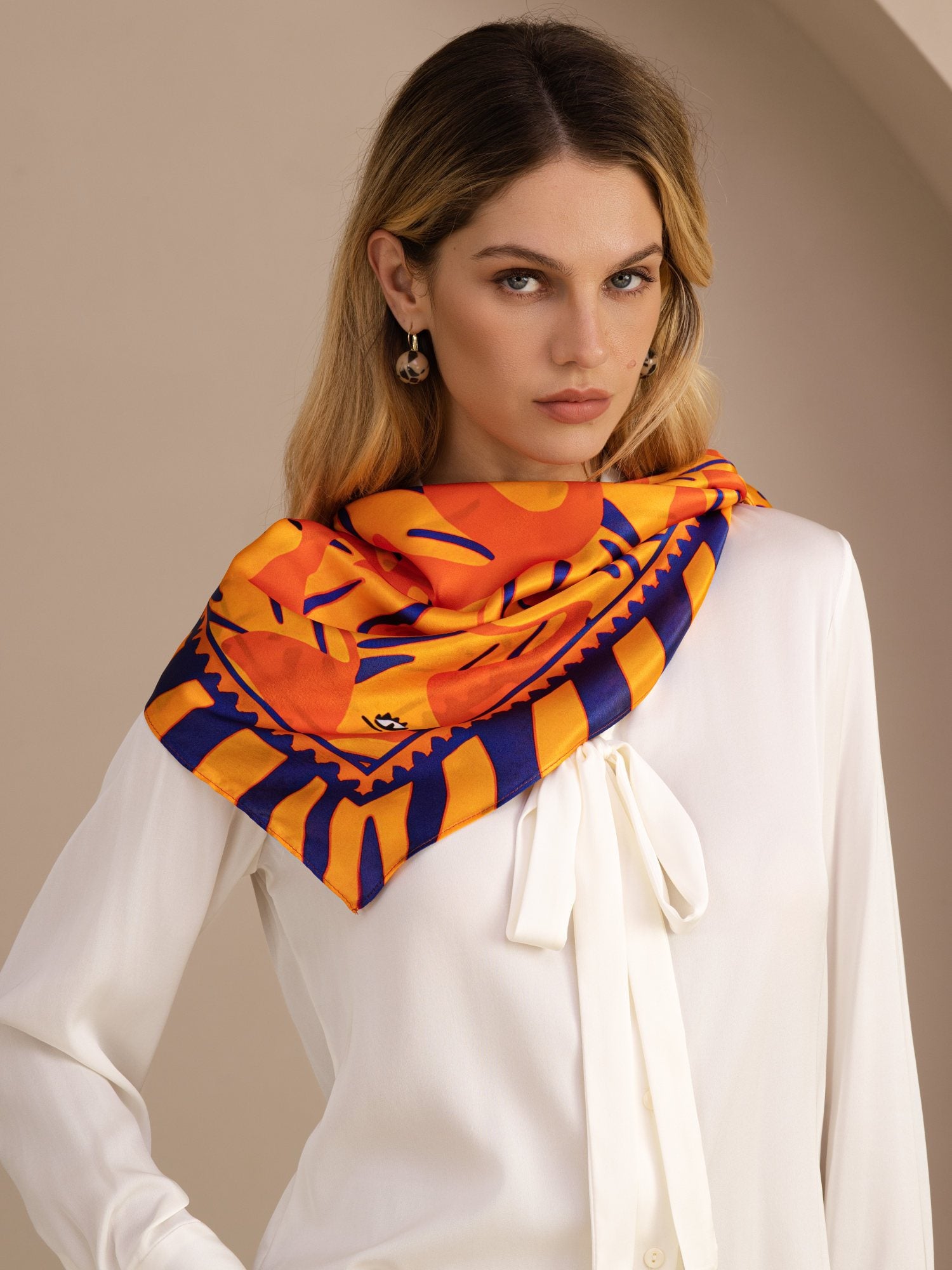 [Orange Hund] SilkSilky-DK Scarf 002
