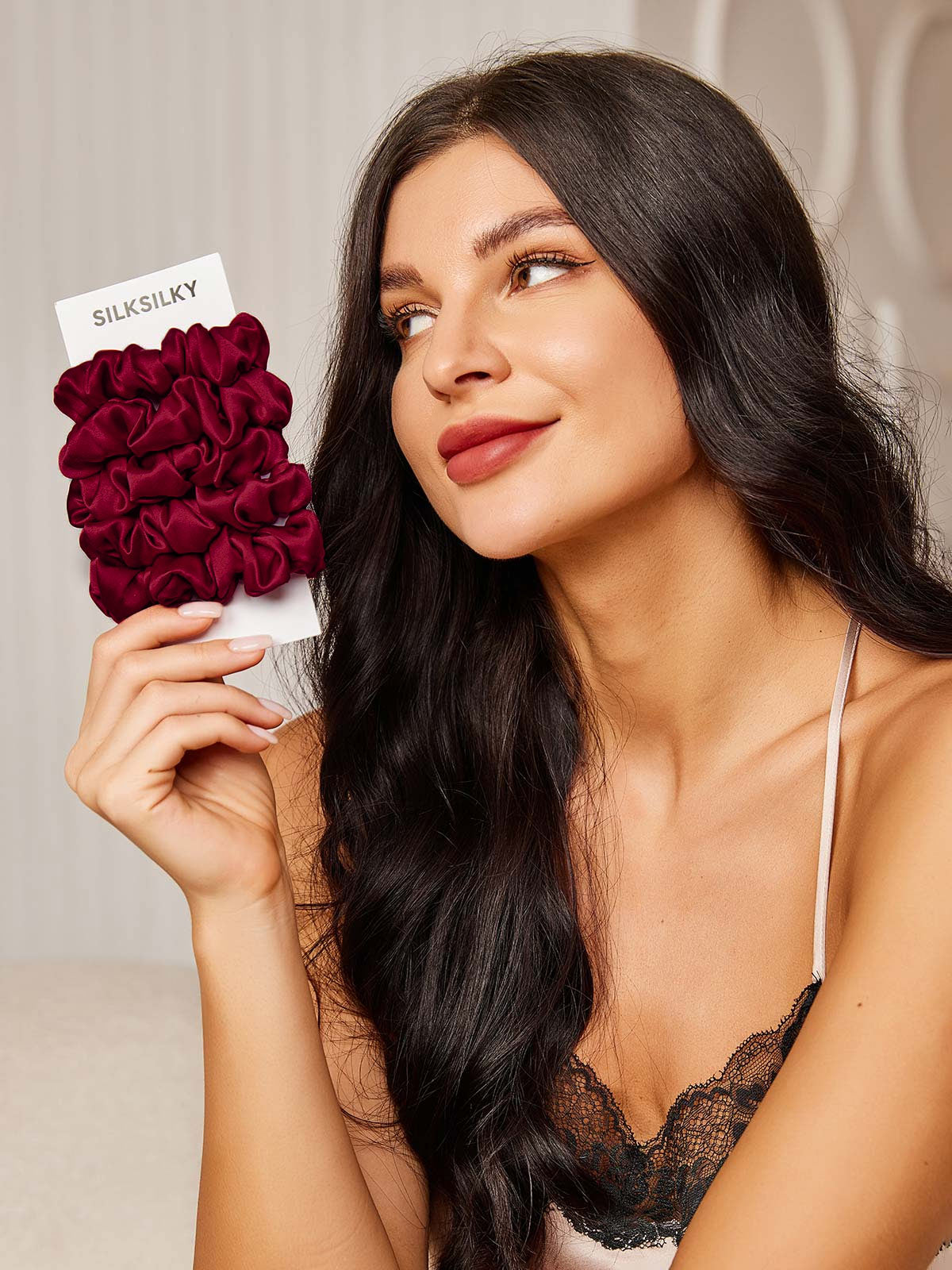 [Fuchsia] SilkSilky-DK 19Momme Scrunchie 001