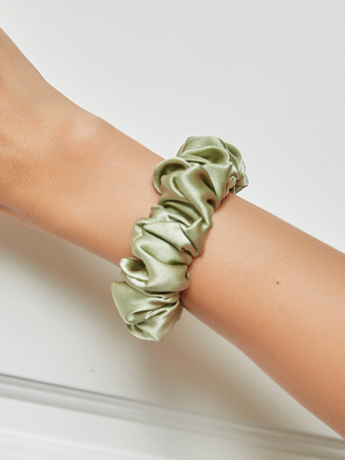 [Mintgrøn] SilkSilky-DK 19Momme Scrunchie 001