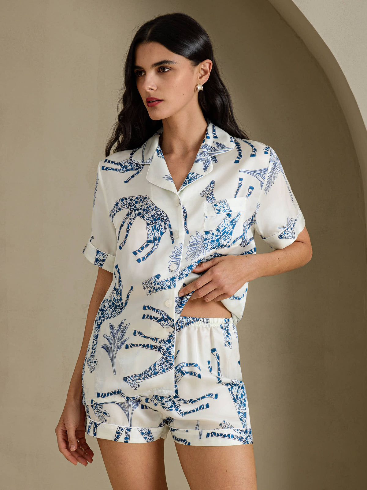 [Hvid Giraf] SilkSilky-DK Short Sleeve Notch Collar Dame Pyjamas 001