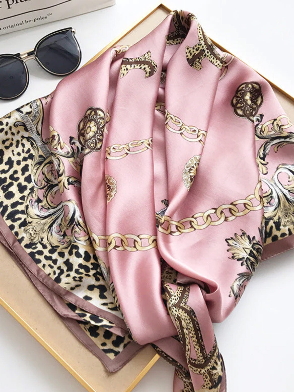 SilkSilky-DK-Pure-Silk-Scarf-Leopard-003