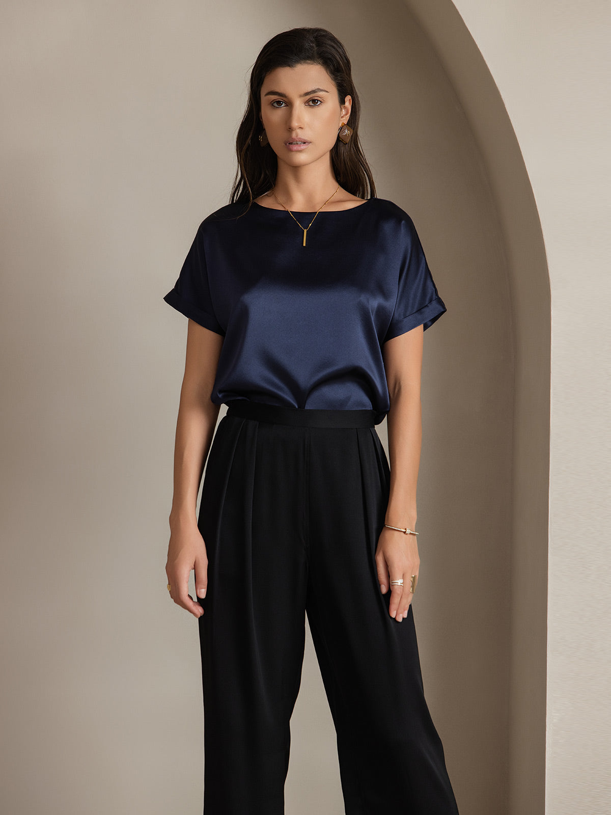 [Mørkeblå] SilkSilky-DK 19Momme Silke Short Sleeve Round Neck T-shirt til kvinder 001