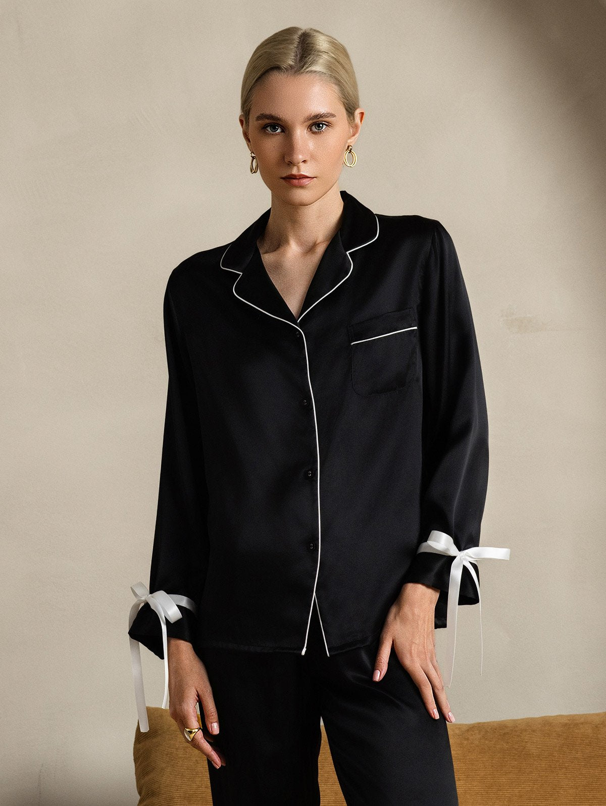 [Sort] SilkSilky-DK Silke Long Sleeve Revers Dame Pyjamas 001