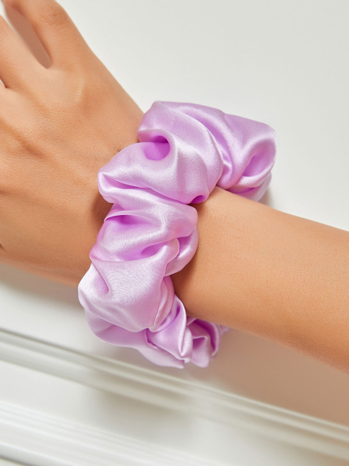 [Lavendel] SilkSilky-DK 19Momme Scrunchie 001
