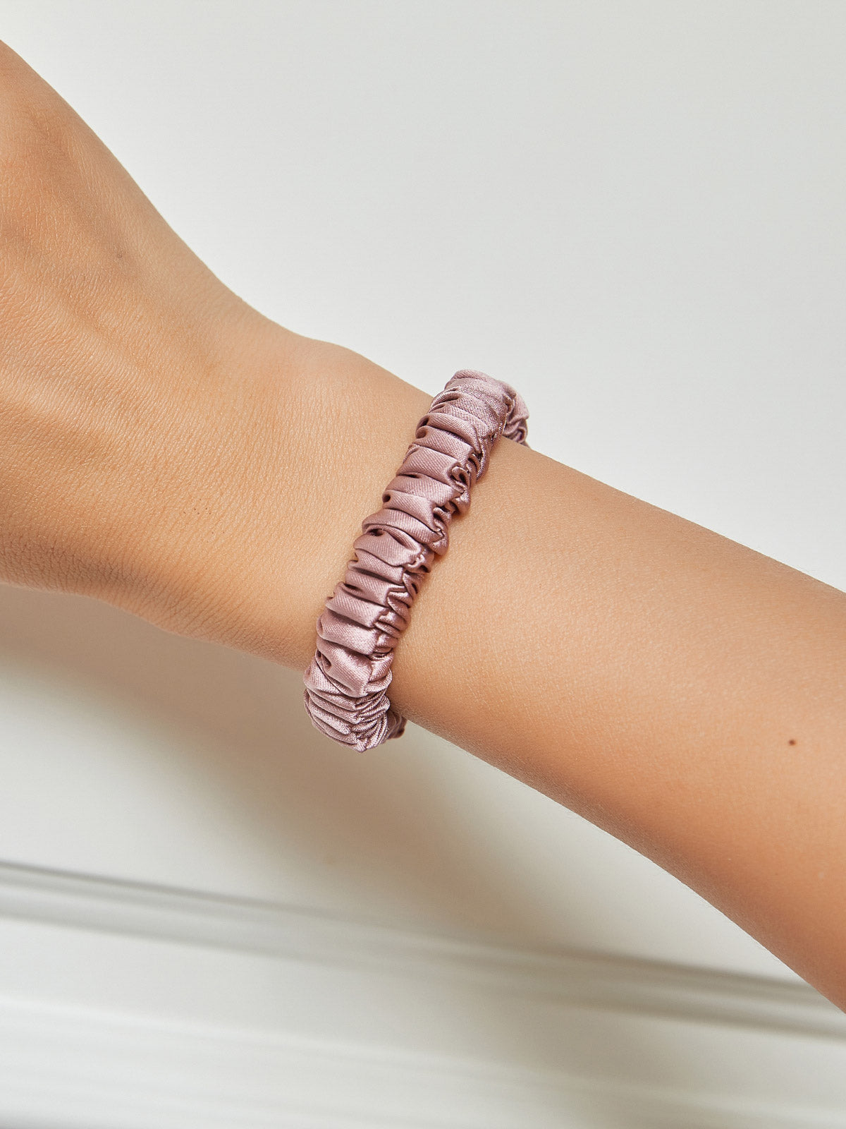 [Bleg Mauve] SilkSilky-DK 19Momme Scrunchie 001