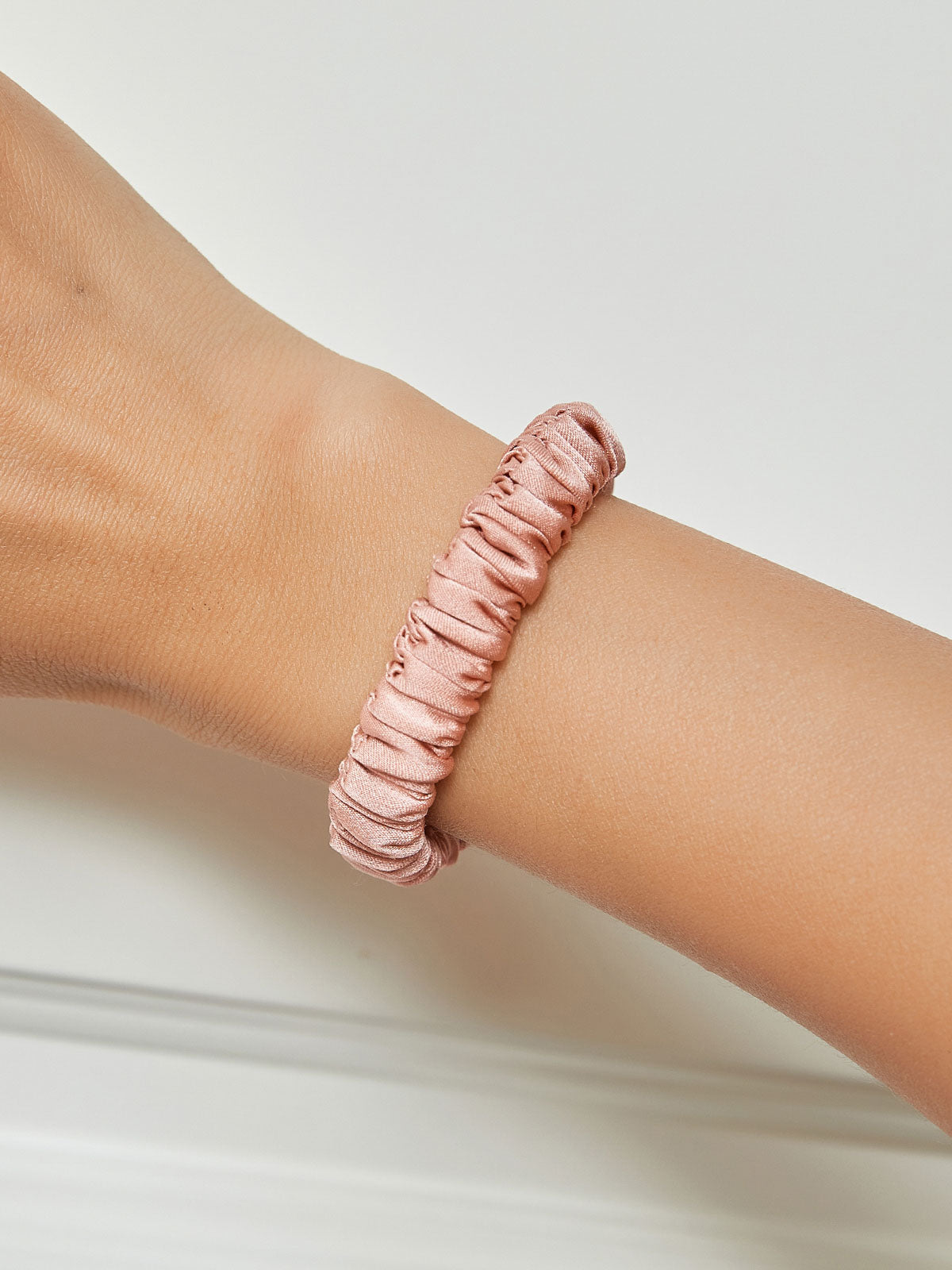 [Lyserød] SilkSilky-DK 19Momme Scrunchie 001