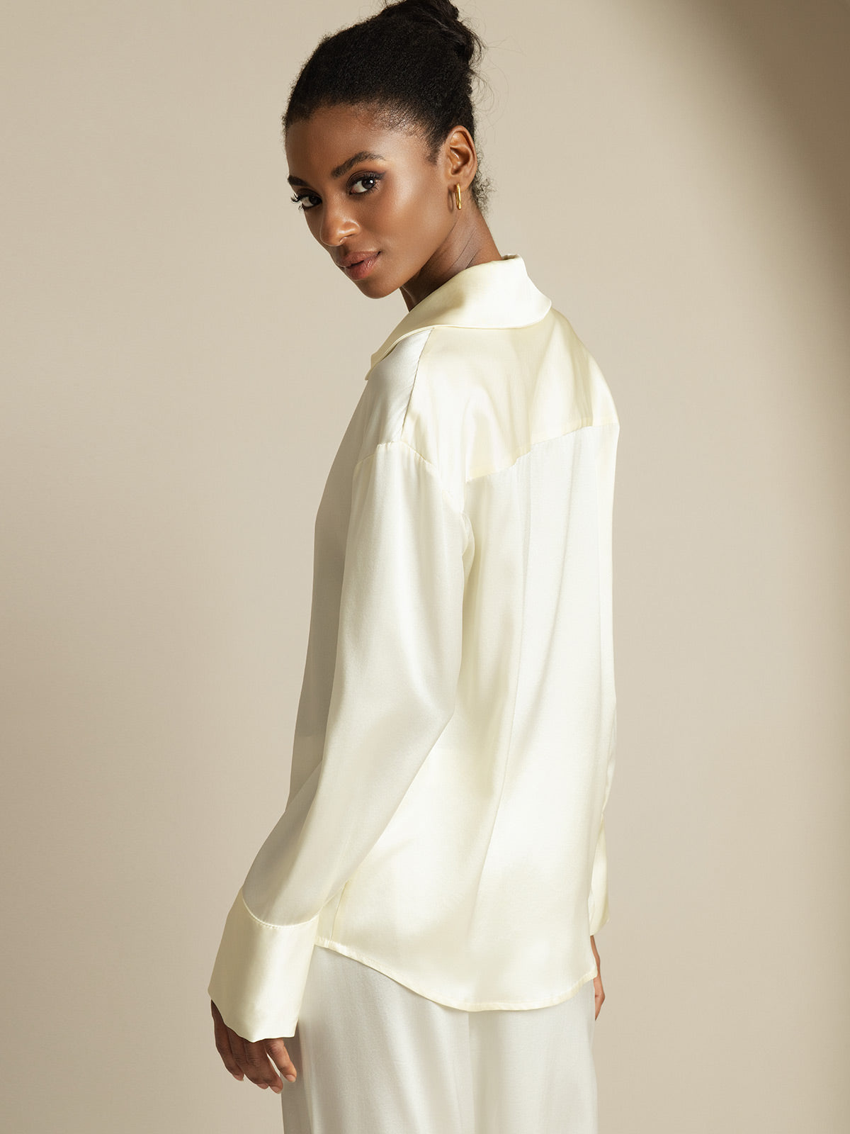 [Elfenben] SilkSilky-DK 19Momme Silke Womens Shirt 002