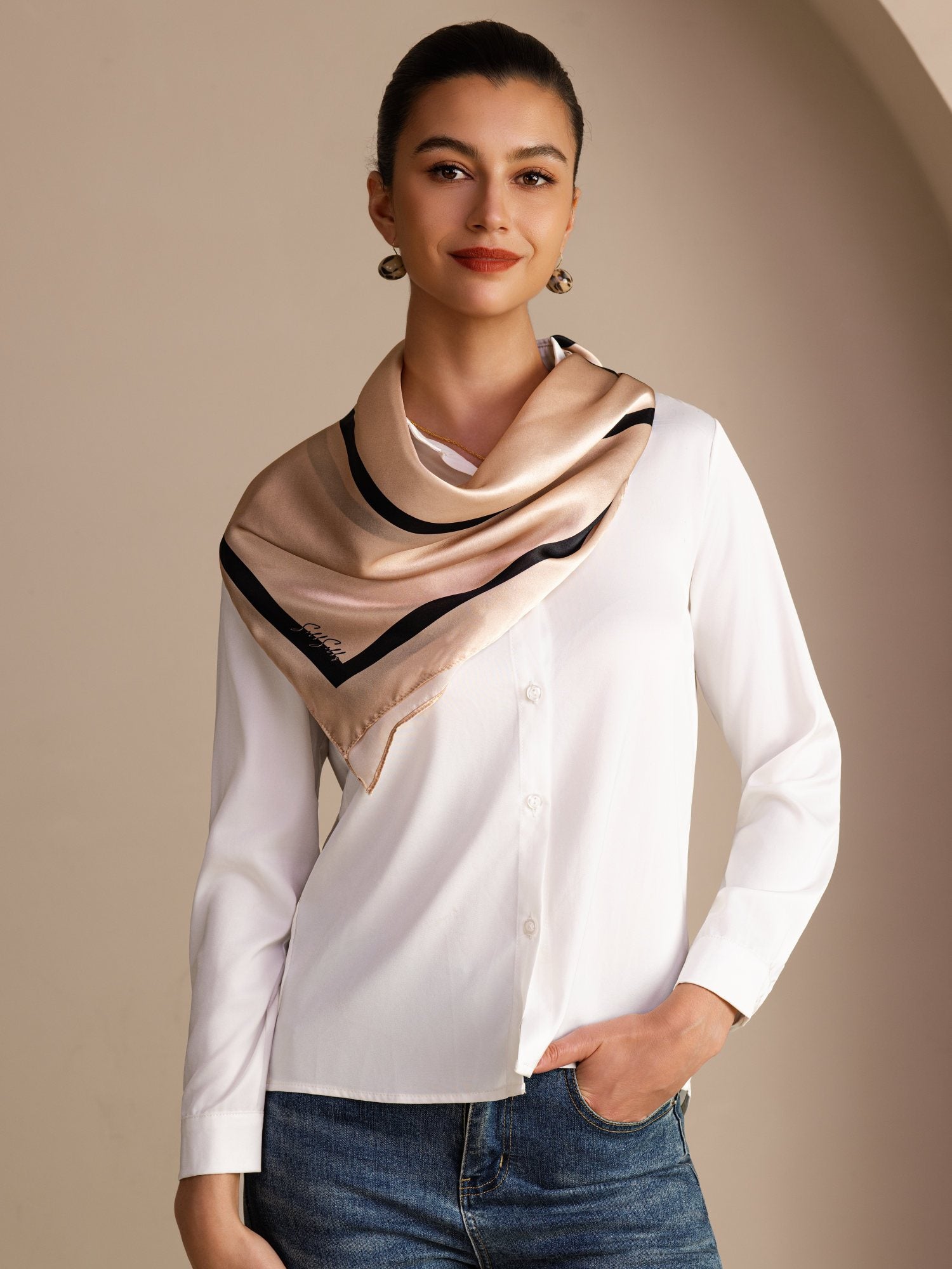 [Beige Firkant] SilkSilky-DK Halstørklæde 002