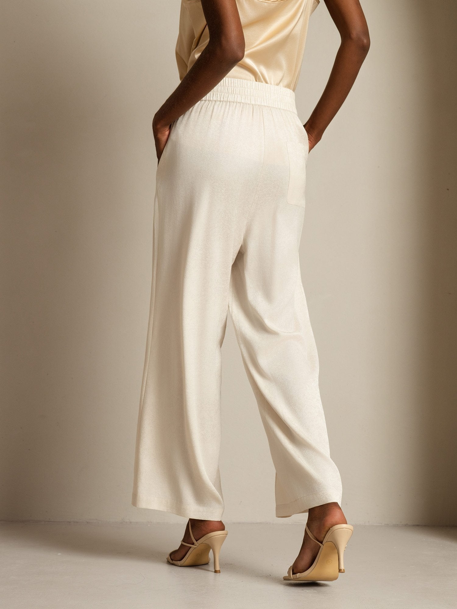 [Beige] SilkSilky-DK 22Momme Silke Womens Pants 002,