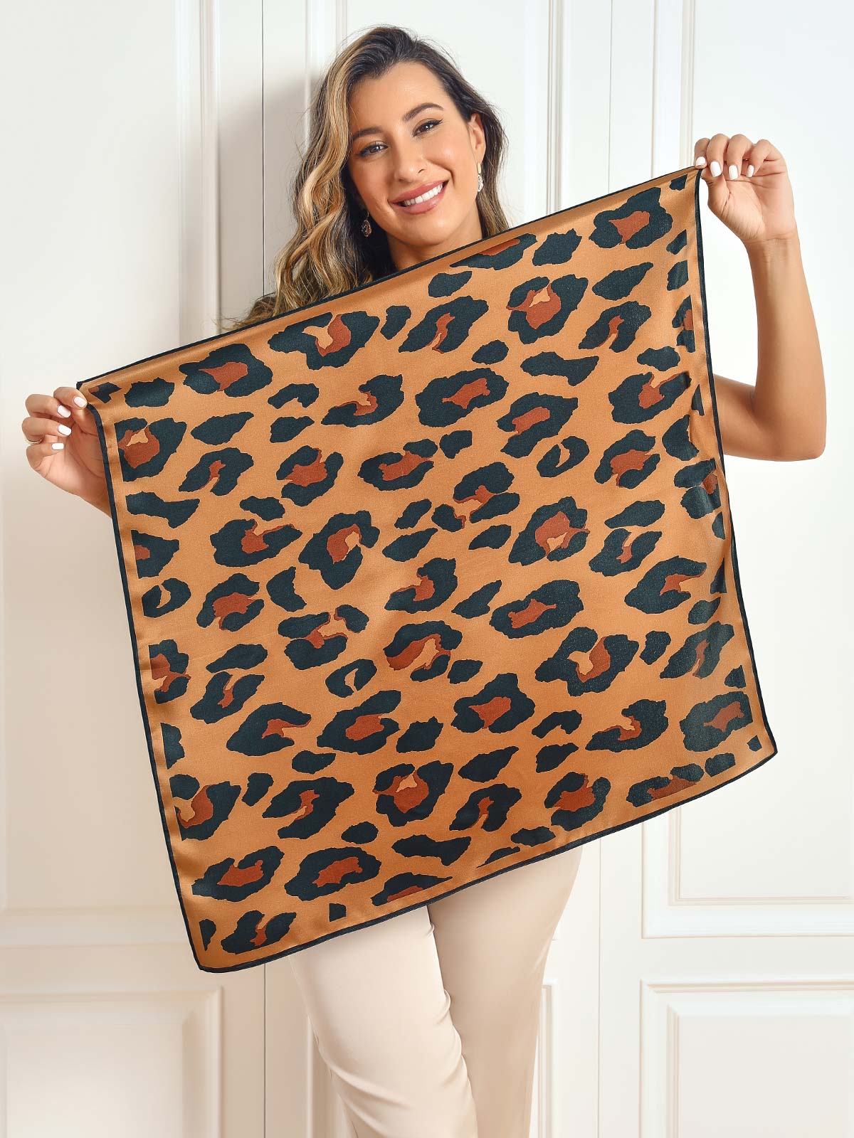 SilkSilky-DK-Pure-Silk-Scarf-Leopard-001