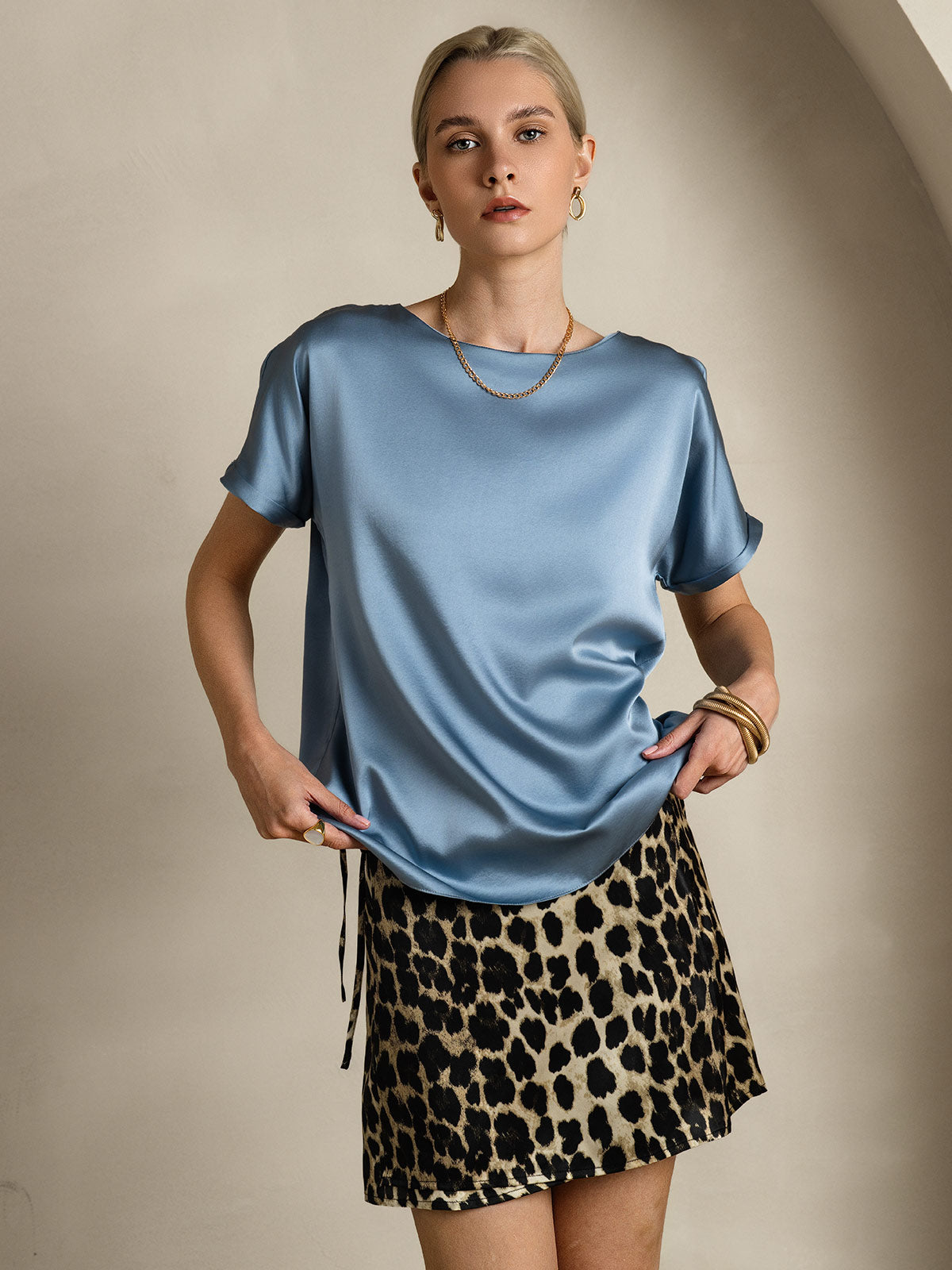 [Gråblå] SilkSilky-DK 19Momme Silke Short Sleeve Round Neck T-shirt til kvinder 001