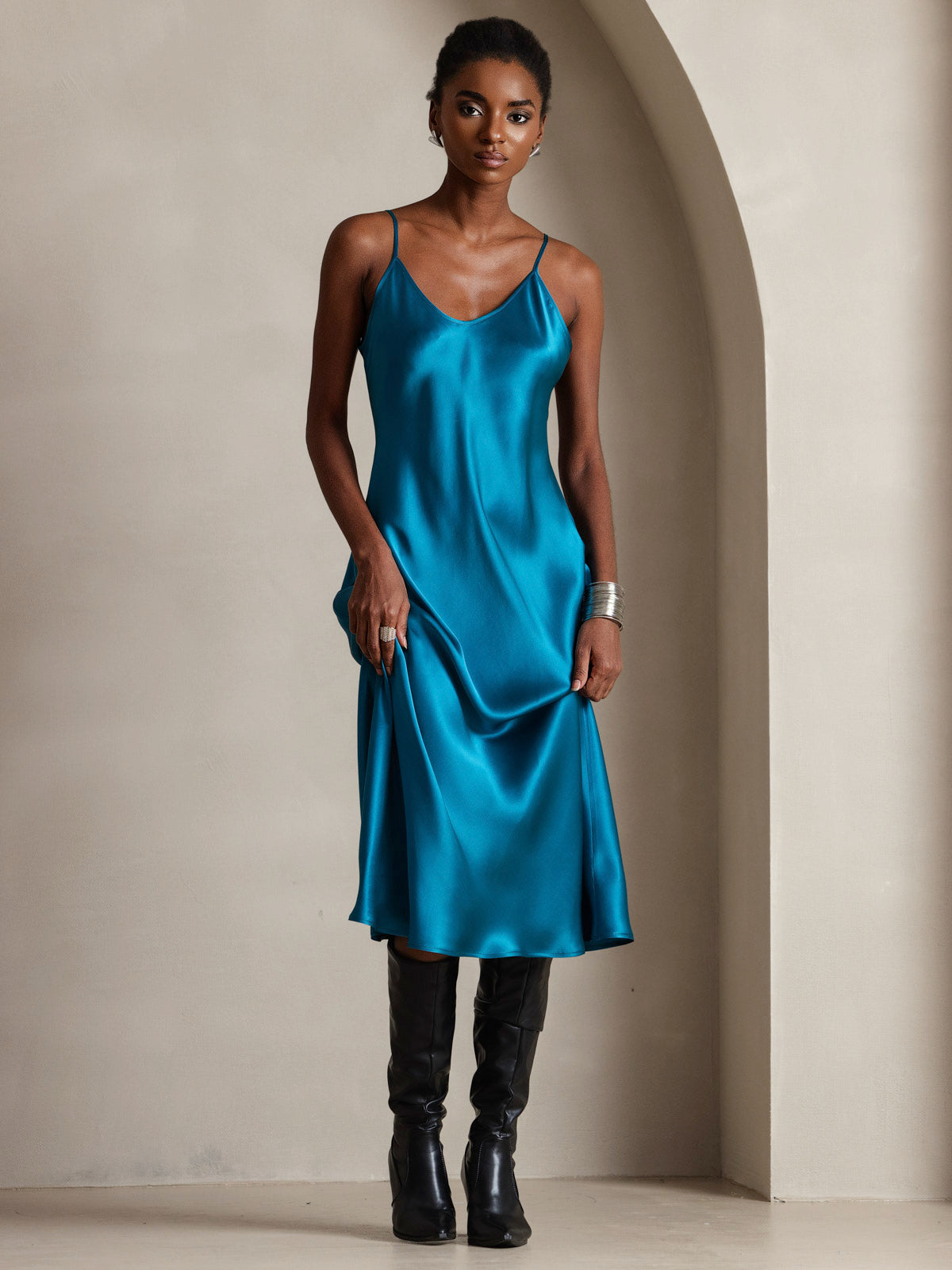 SilkSilky-DK-Pure-Silk-Sleeveless-Round-Neck-Kjole-Blågrøn-004