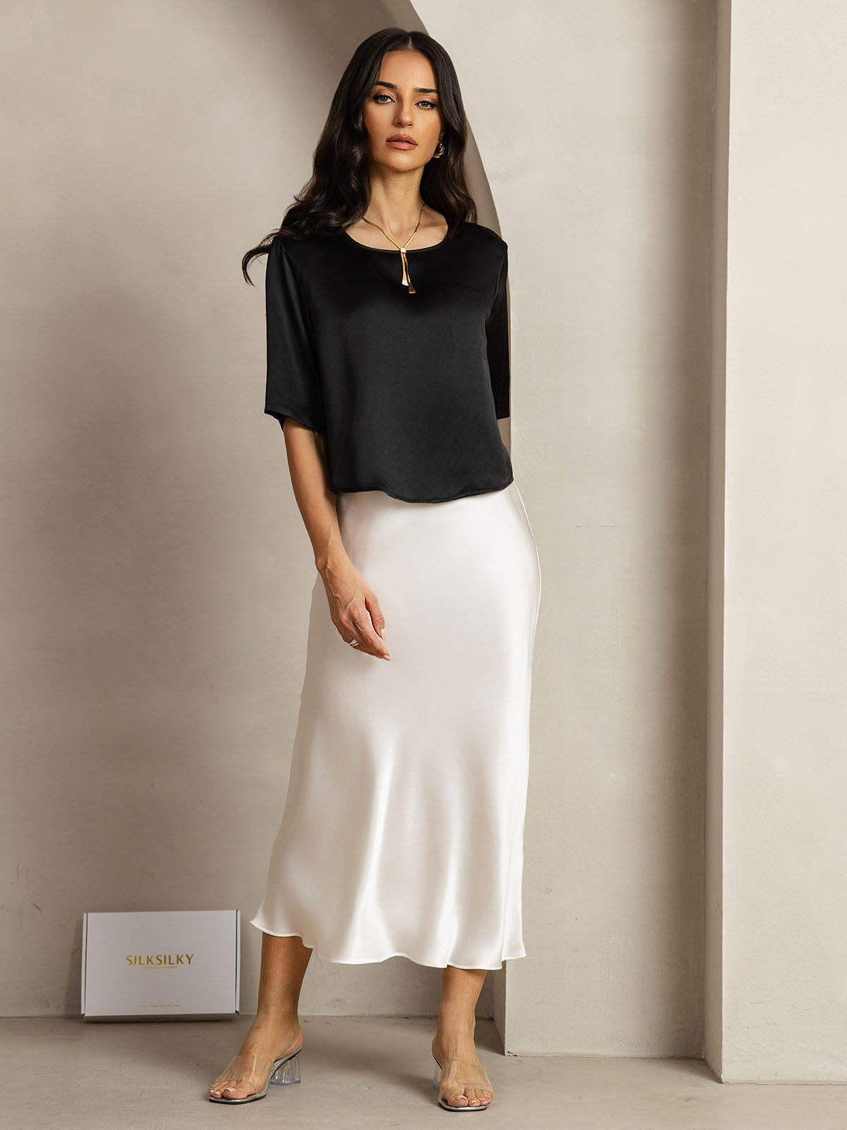 [Sort] SilkSilky-DK Womens T-Shirt 005
