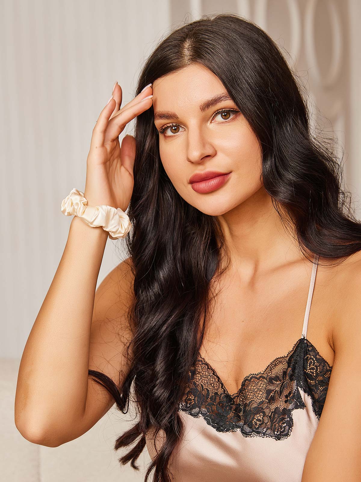 [Lys Beige] SilkSilky-DK 19Momme Scrunchie 002