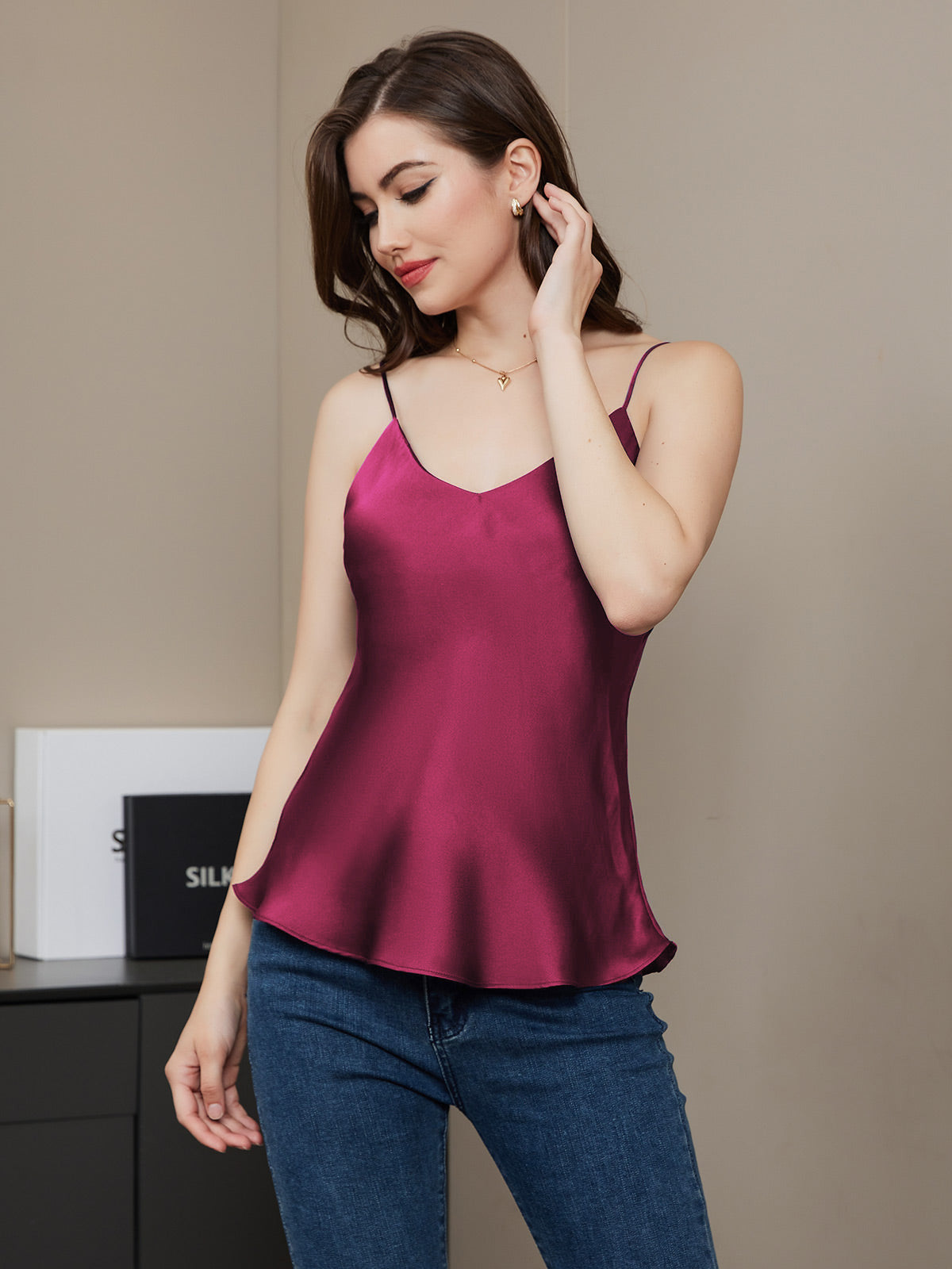 [Fuchsia] SilkSilky-DK Spaghetti Rem V Hals Camisole Top 005