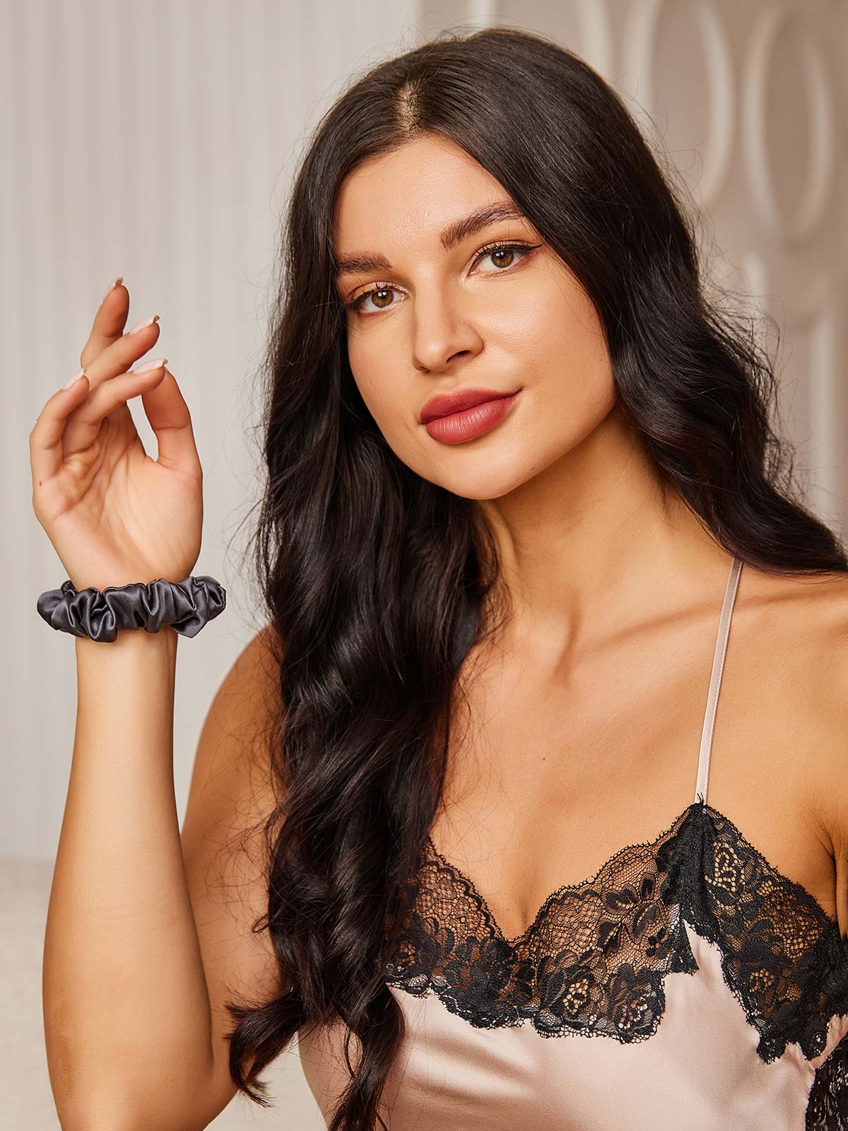 [Mørkegrå] SilkSilky-DK 19Momme Scrunchie 002