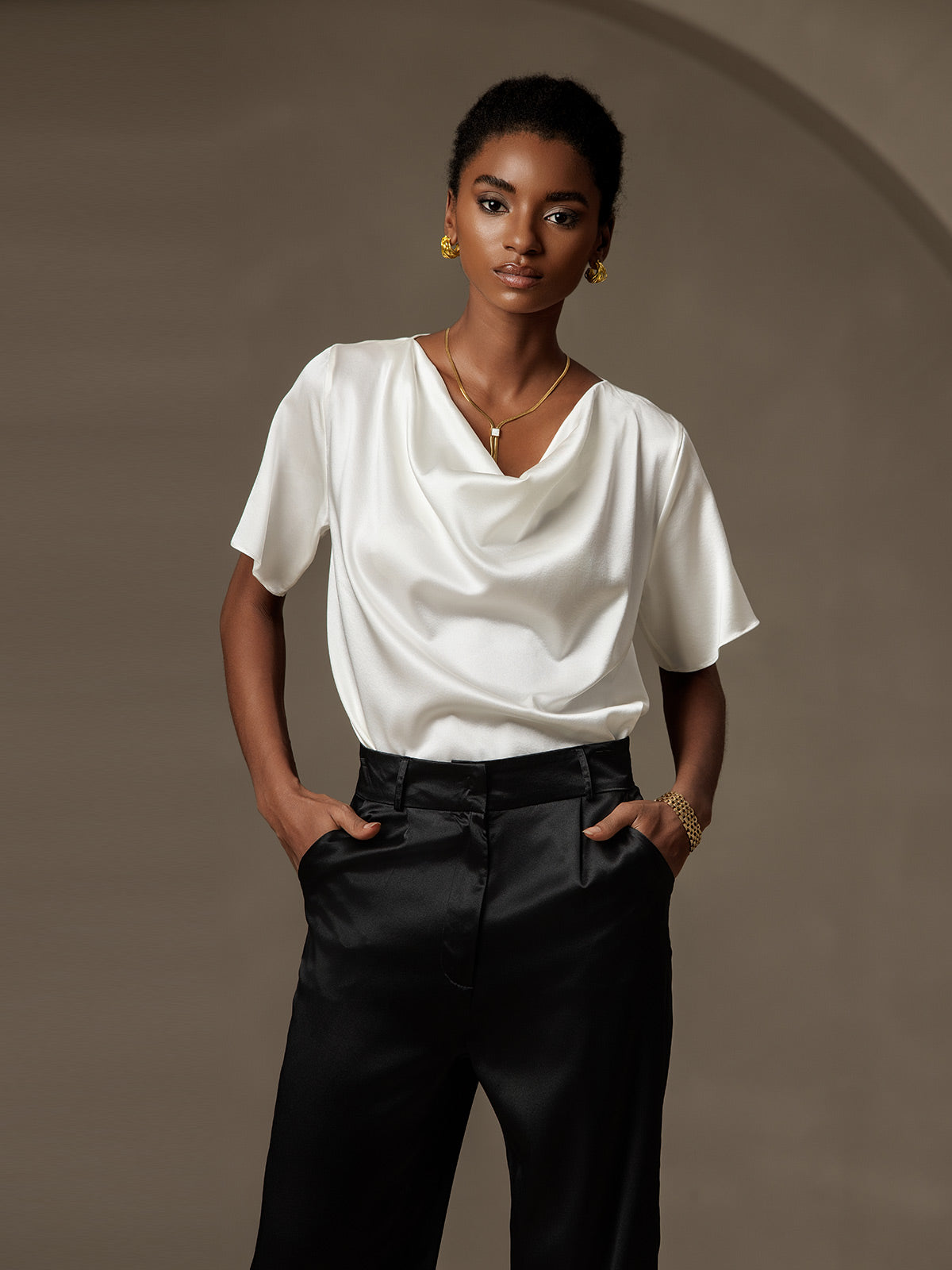 [Hvid] SilkSilky-DK Short Sleeve Cowl Neck Damebluser 001
