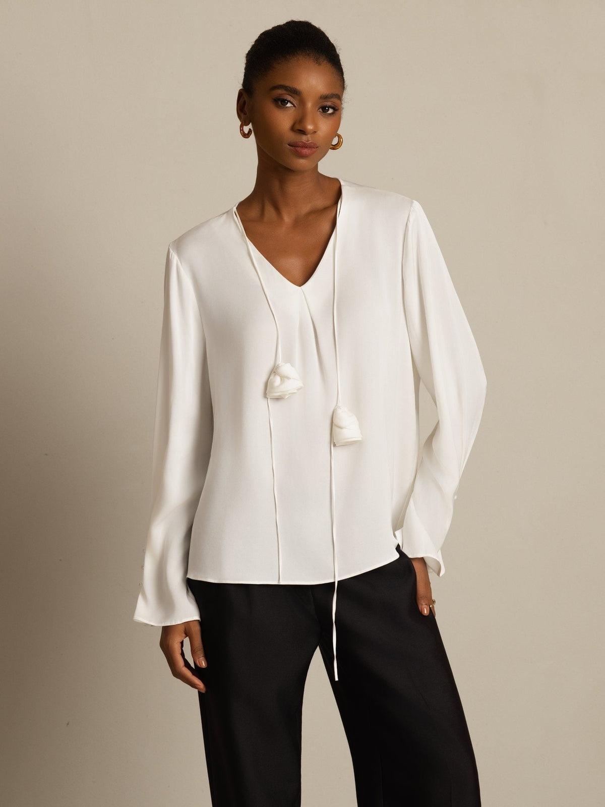 [Hvid] SilkSilky-DK Long Sleeve V Neck Damebluser 001