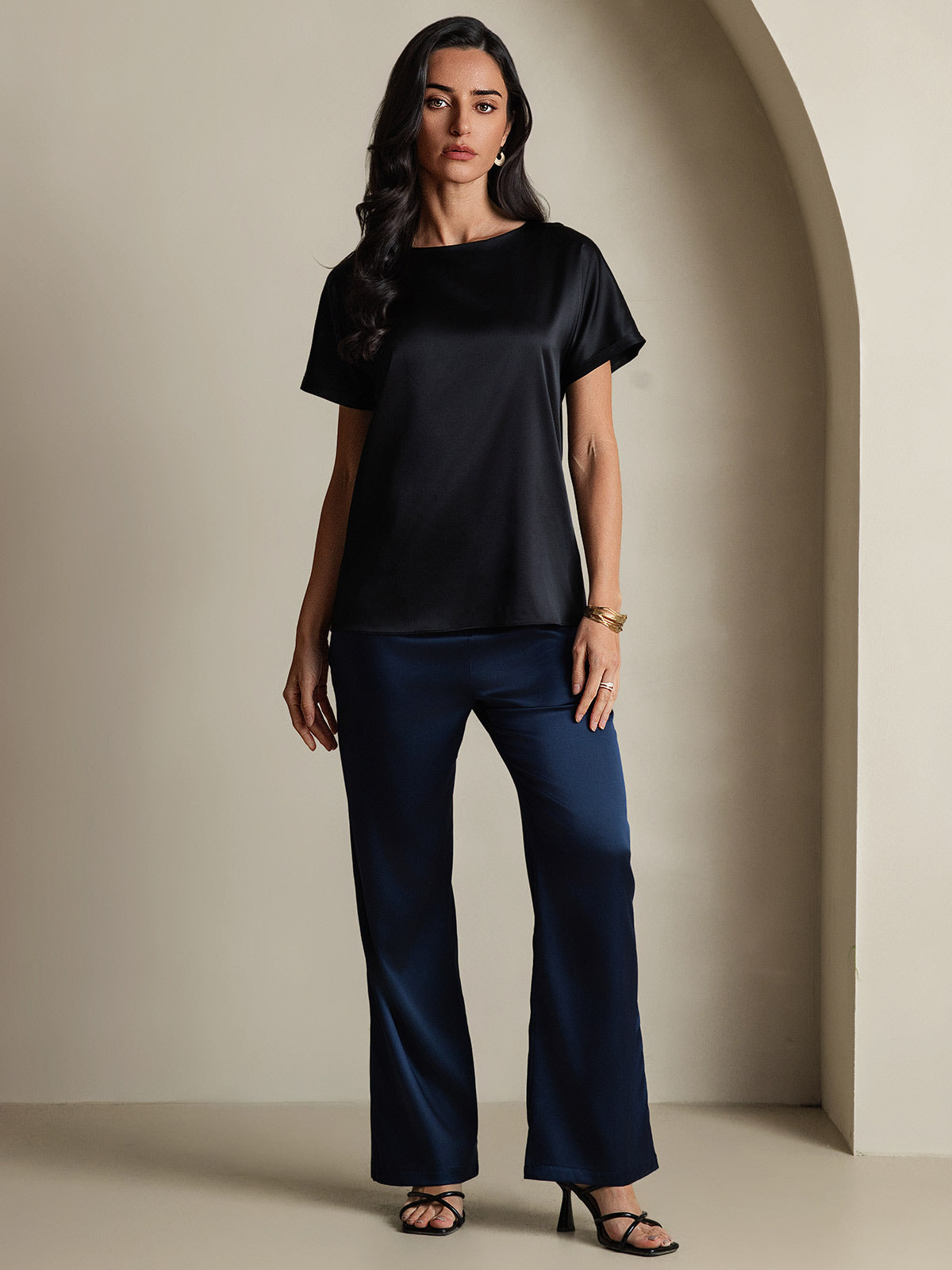 [Sort] SilkSilky-DK 19Momme Silke Short Sleeve Round Neck T-shirt til kvinder 006
