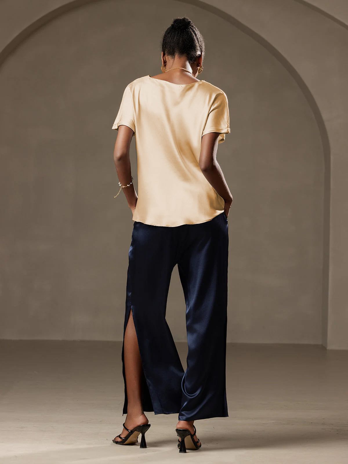 [Champagne] SilkSilky-DK 19Momme Silke Womens T-Shirt 002