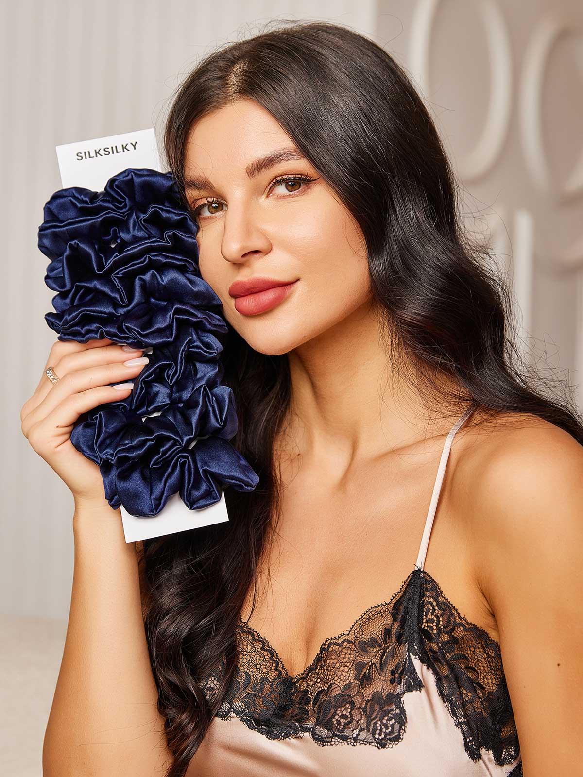 [Mørkeblå] SilkSilky-DK 19Momme Scrunchie 002