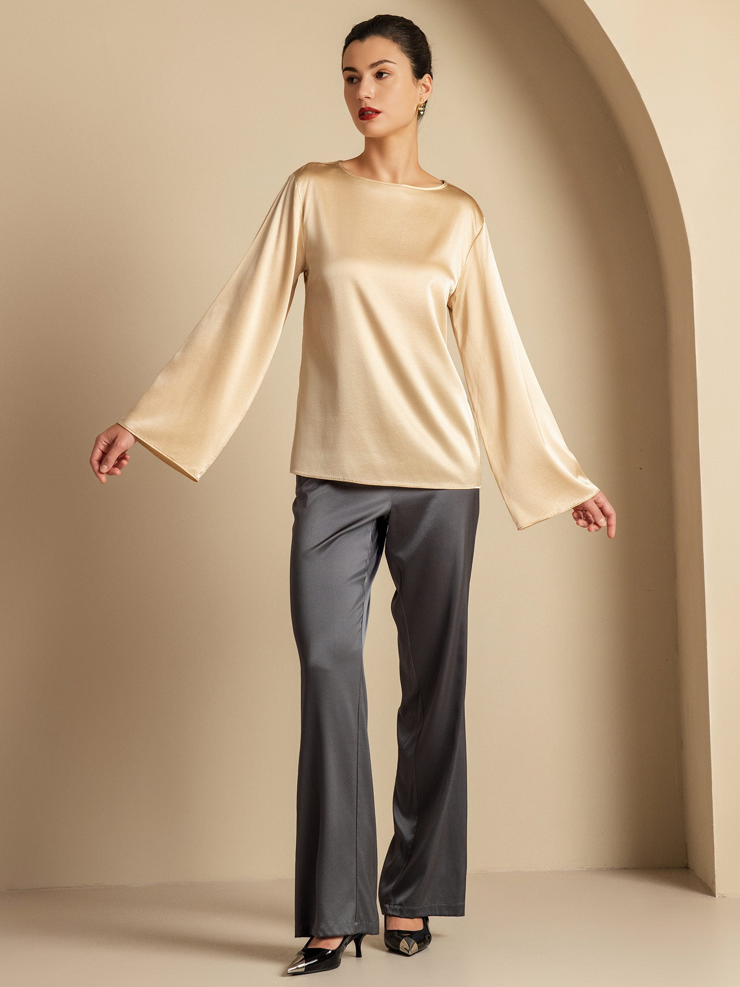 [Champagne] SilkSilky-DK 19Momme Silke Womens T-Shirt 008